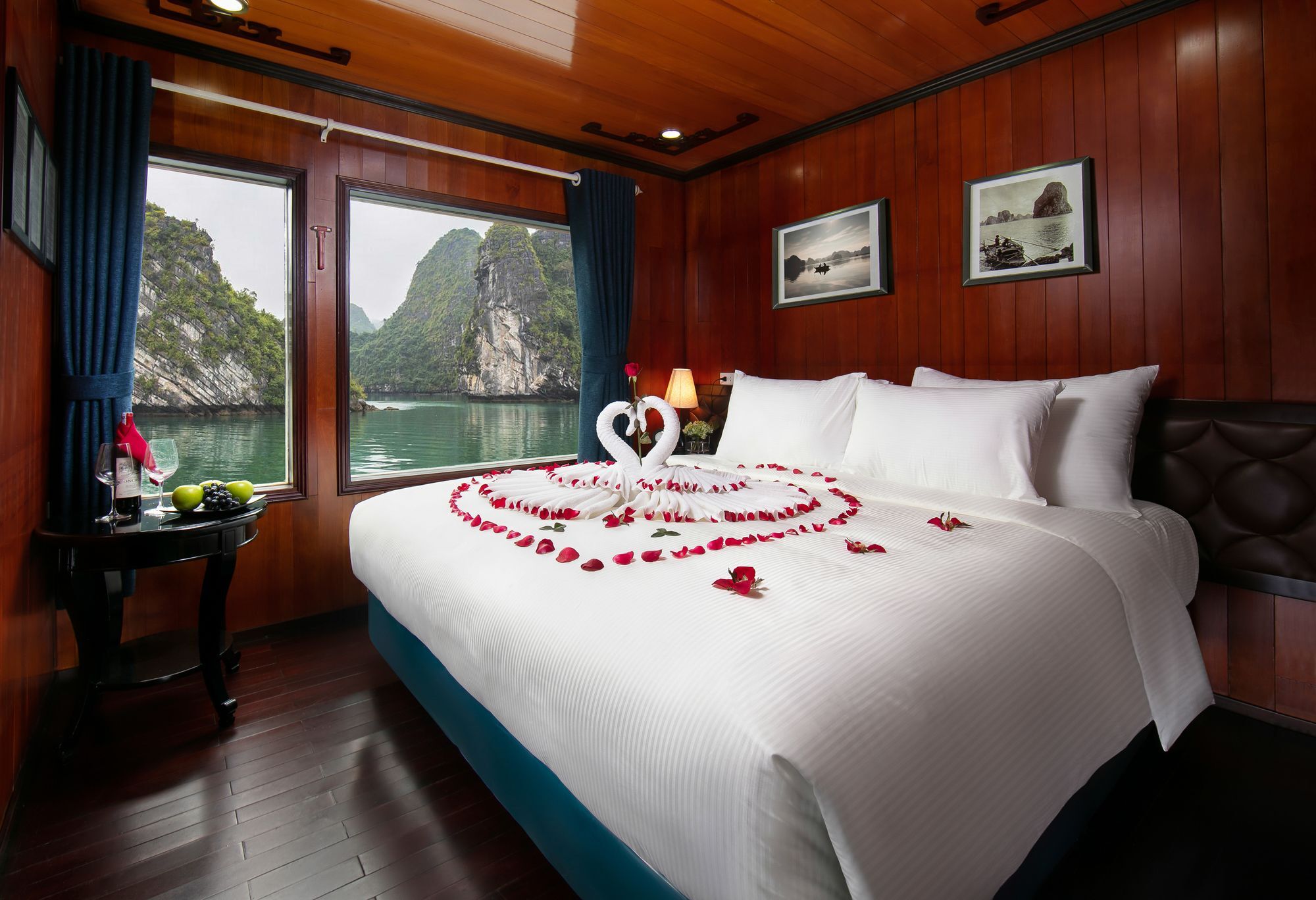 Flamingo Luxury Cruises Hotel Ha Long Exterior photo